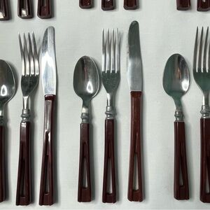 Vintage MCM Stanhome Stainless Steel Flatware with Brown Bakelite Handles. Set19